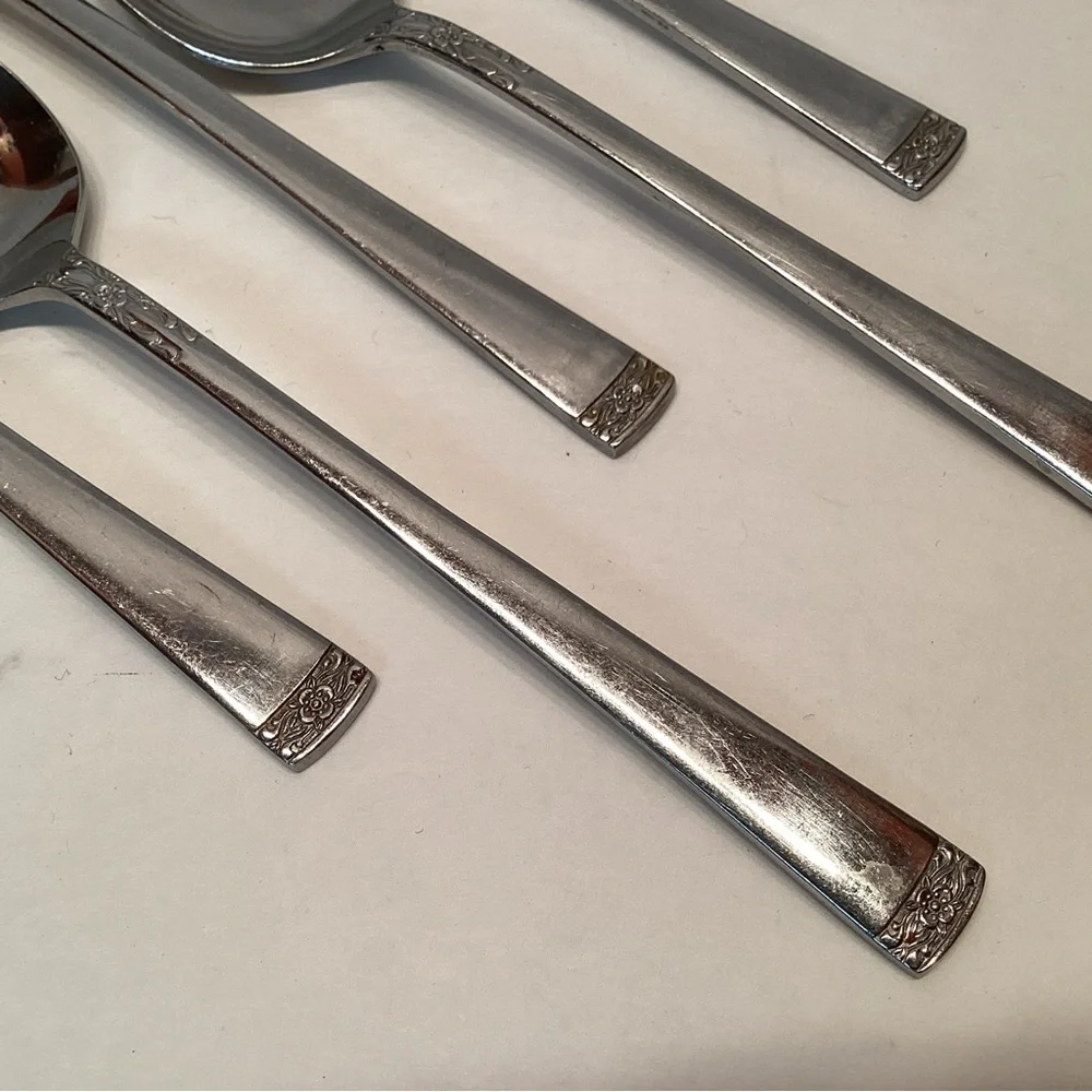 Supreme Stainless TOWLE 5 Teaspoons Glossy Japan TWS280